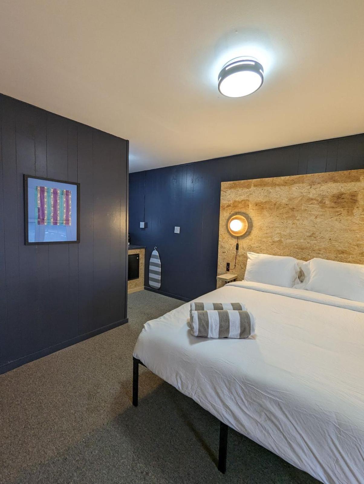 The Brooks Motel Hillsdale Zewnętrze zdjęcie